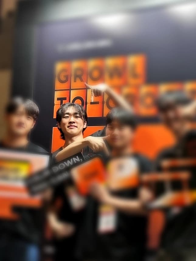 11기 멋사 중앙해커톤 큐택 팀 인증샷